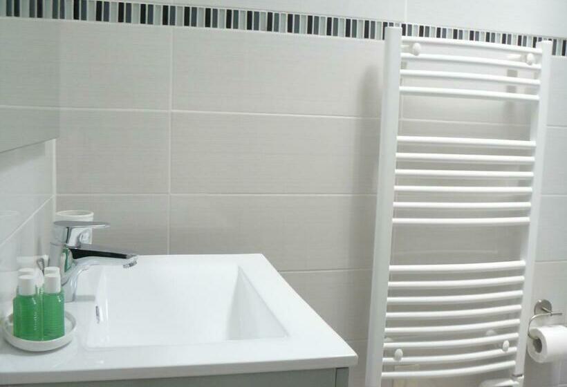 جناح غرفتين نوم, La Maison De Saumur