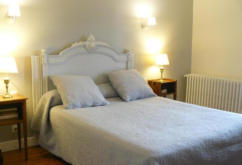 جناح غرفتين نوم, La Maison De Saumur