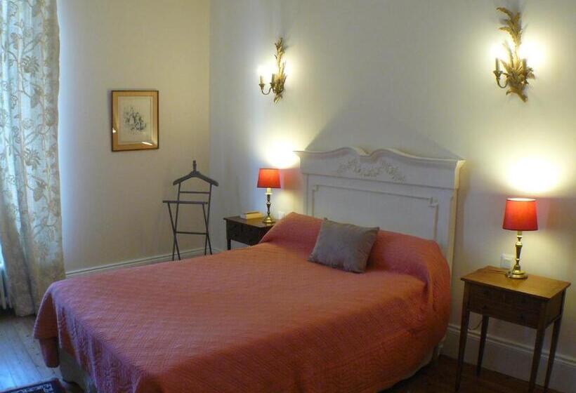 شقة غرفة واحدة, La Maison De Saumur