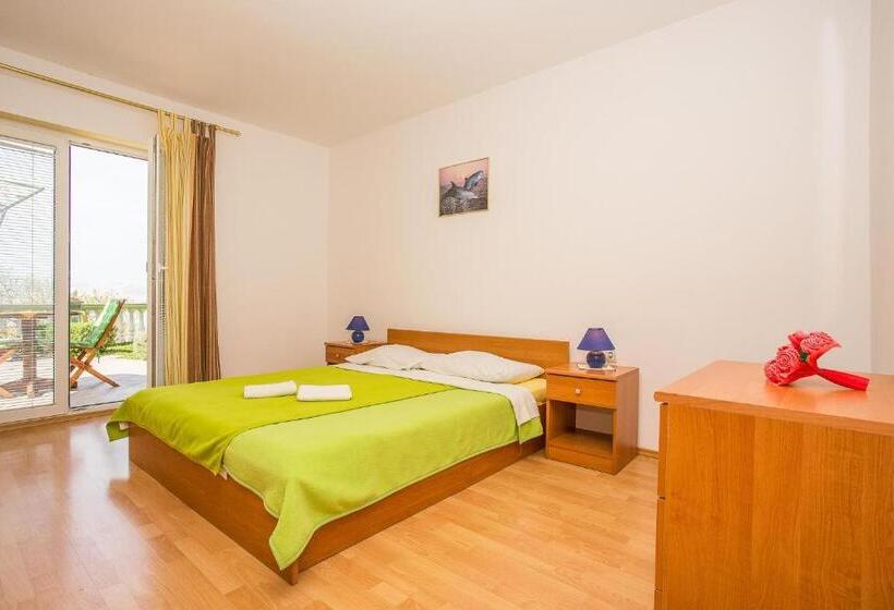 شقة غرفة نوم واحدة مزودة بشُرفة, Apartments Bionda