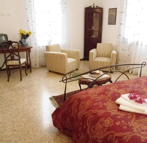 اتاق خانوادگی با سرویس بهداشتی مشترک, B&b Exclusive