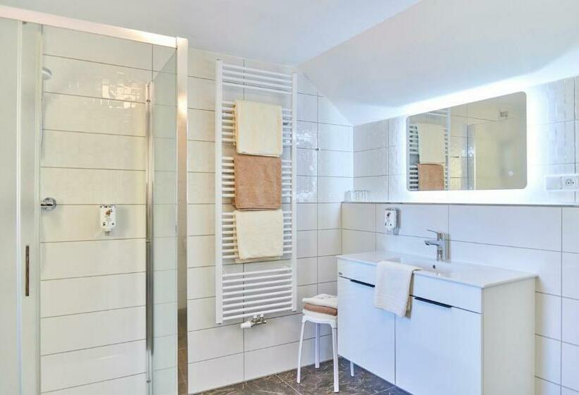 Quarto Triplo Deluxe, Spa Hotel Centrum