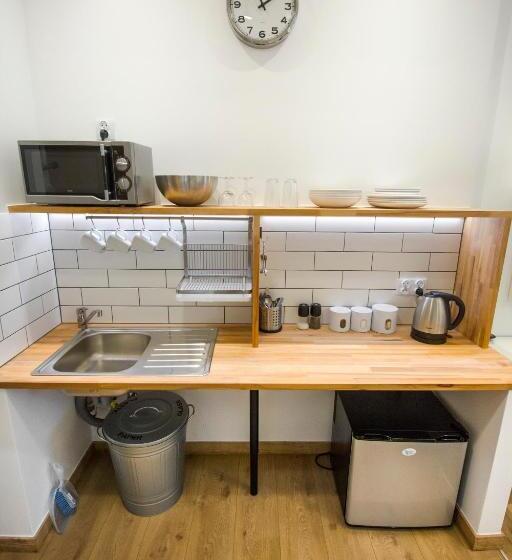 Standard Neljän Hengen Huone, Pokoje Gościnne św. Anny