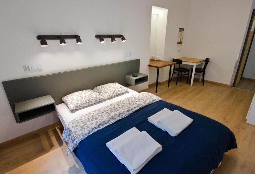 Quarto clássico, Pokoje Gościnne św. Anny