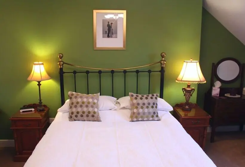 スタンダードルーム, Wynnstay House
