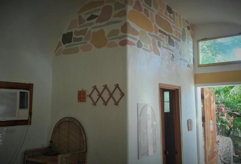 خانه 1 خوابه, Casa De La Playa Beach Resort