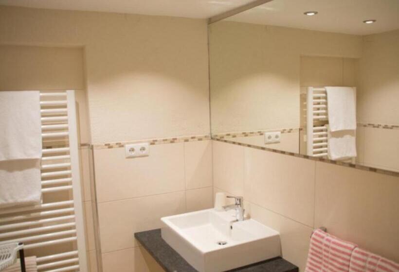 Семейный Номер, Homerhof Hofmann Johann Junior