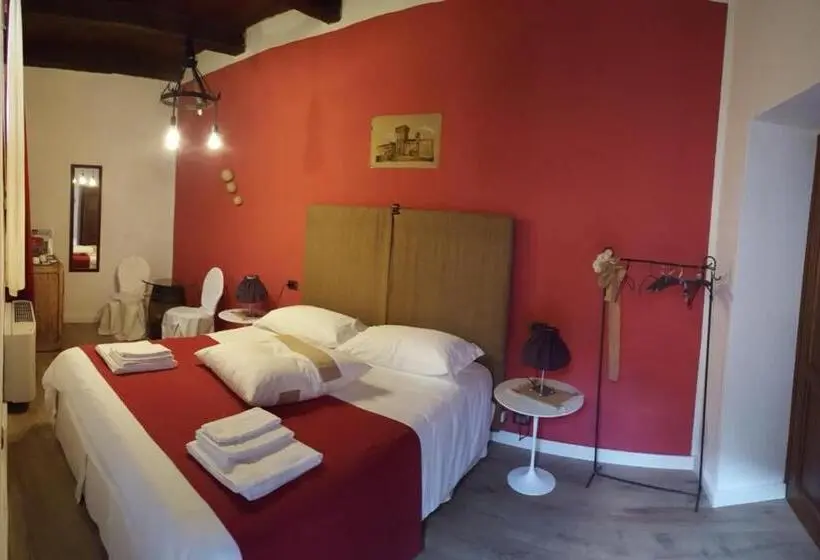 Camera Deluxe, Torre Della Botonta