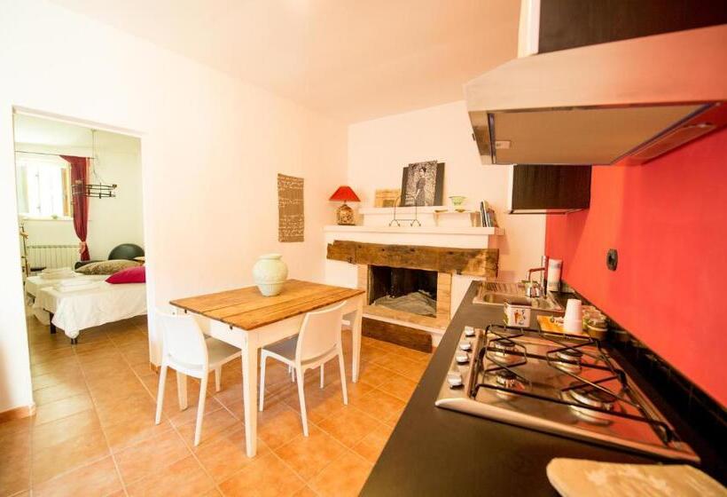 침실 2개 아파트, Torre Della Botonta