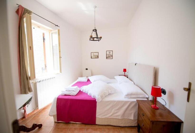 침실 2개 아파트, Torre Della Botonta