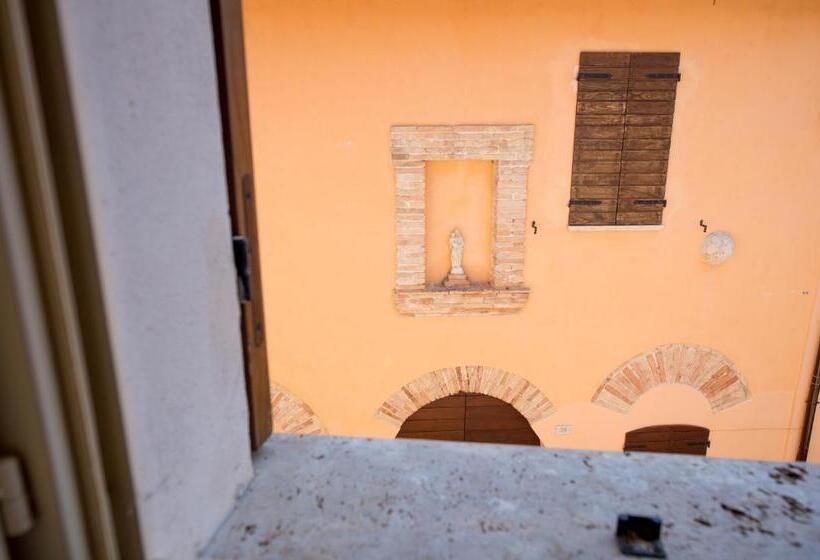 침실 2개 아파트, Torre Della Botonta