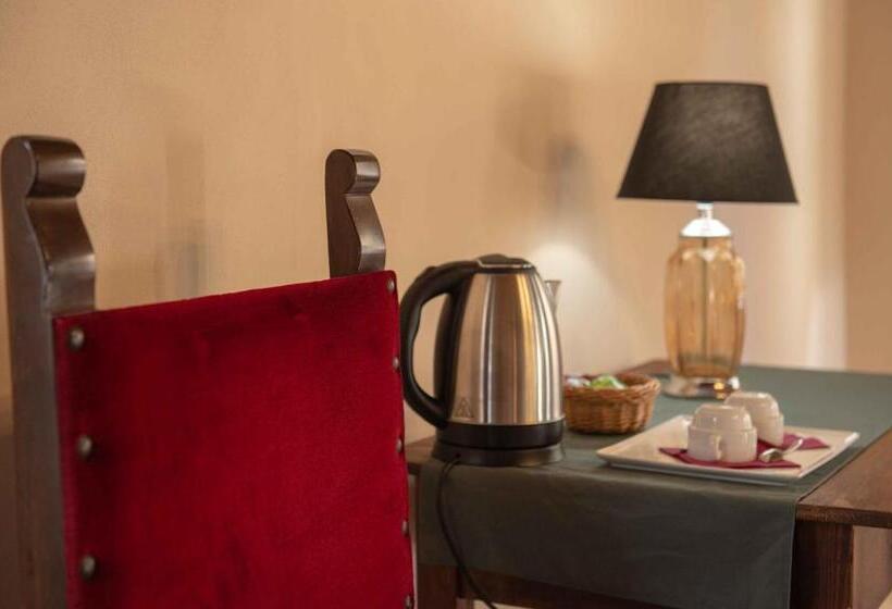 스탠다드 룸 킹사이즈 침대, Torre Della Botonta