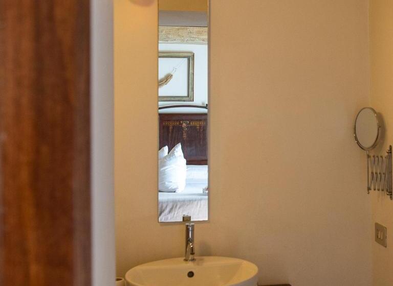 스탠다드 룸, Torre Della Botonta