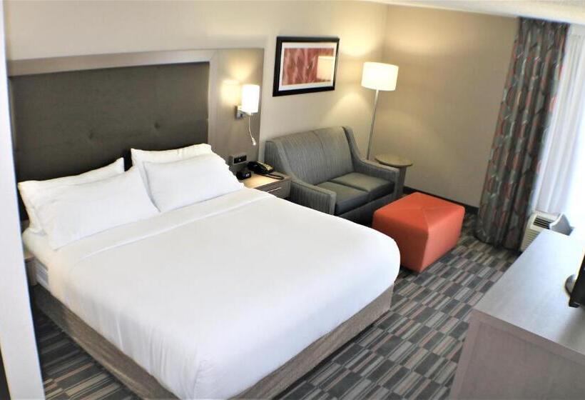 Номер Executive Кровать Кинг, Holiday Inn Express Woodstock Shenandoah Valley, An Ihg