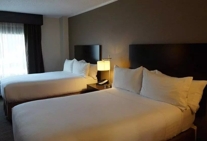２ダブルベッドのスタンダードルーム, Holiday Inn Portsmouth Downtown, An Ihg