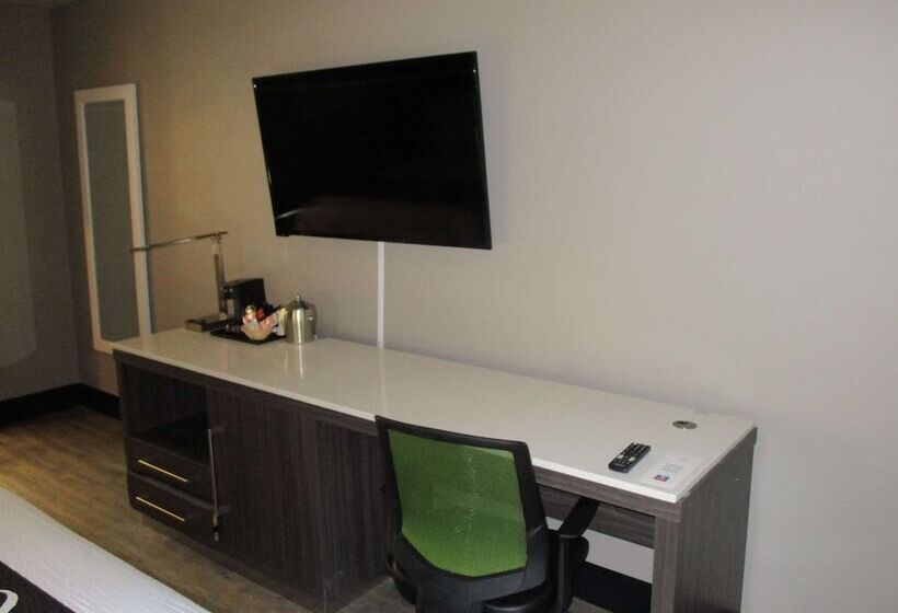 带2个双人床的标准工作室, Surestay Plus Hotel By Best Western Point Richmond