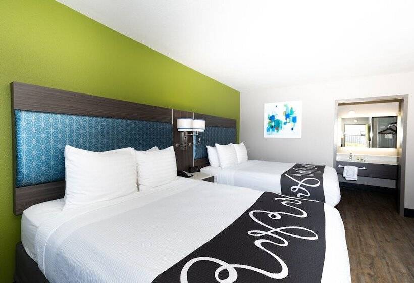 带2个双人床的标准工作室, Surestay Plus Hotel By Best Western Point Richmond