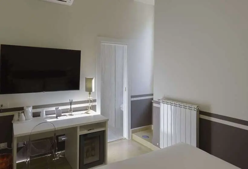 اتاق لوکس با تخت بزرگ, Residenza Molinari Suite