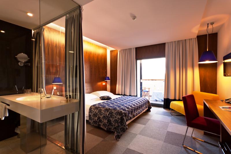 带大床的标准间, Knights Inn & Suites South Sioux City