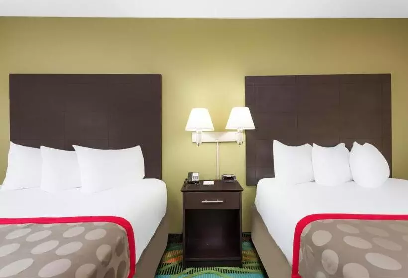 Standard-huone, Ramada By Wyndham Vandalia