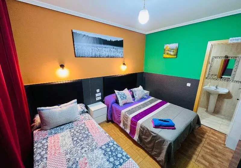 Standard-huone King-vuode, Ramada By Wyndham Vandalia