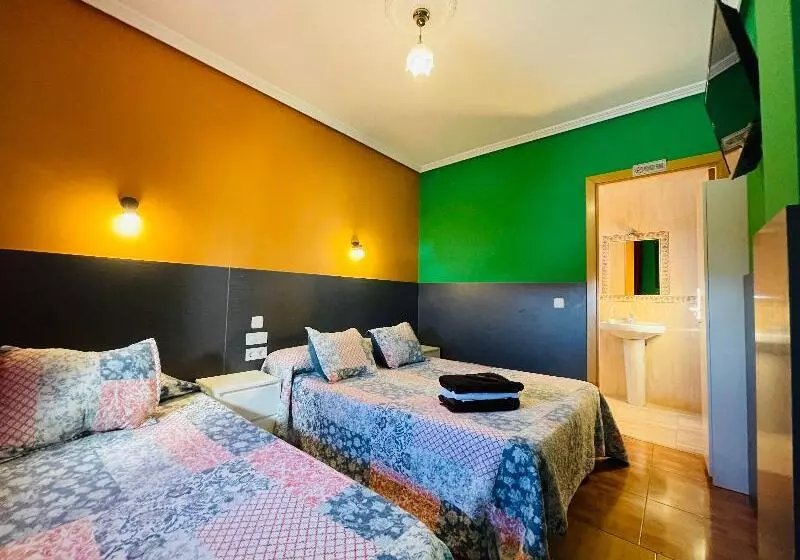 Standard-huone King-vuode, Ramada By Wyndham Vandalia