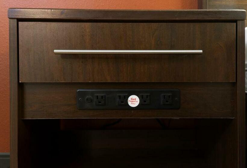 Номер Superior Кровать Кинг, Red Roof Inn Plus+ Austin South