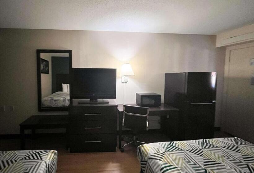 Quarto Quádruplo Estandar, Studio 6 Suites Shreveport, La Industrial Loop