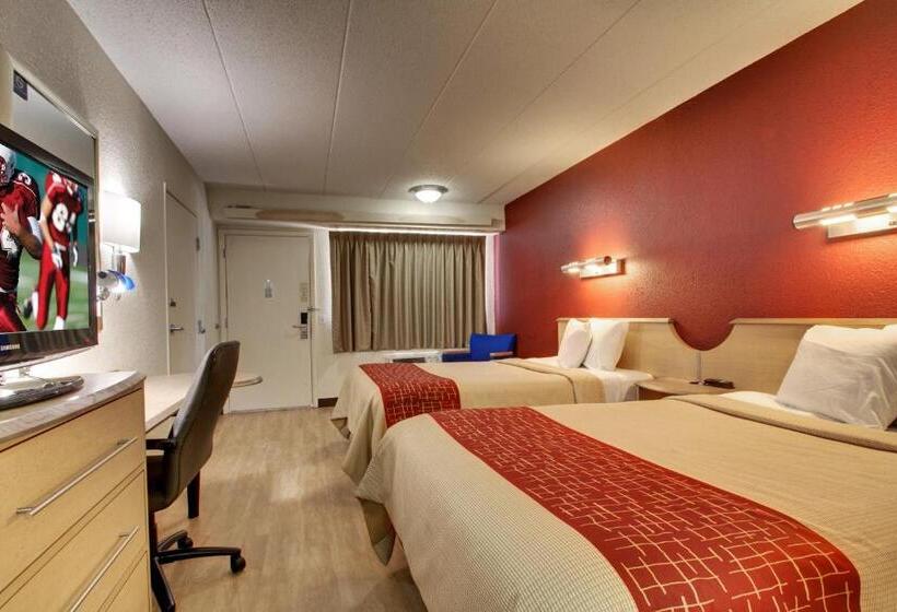Номер Deluxe, Red Roof Inn St Louis  Westport