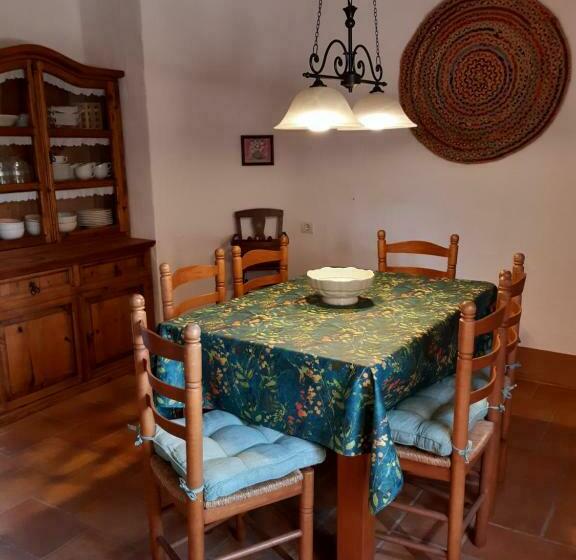 בית, 4 חדרי שינה, Mas Del Salin