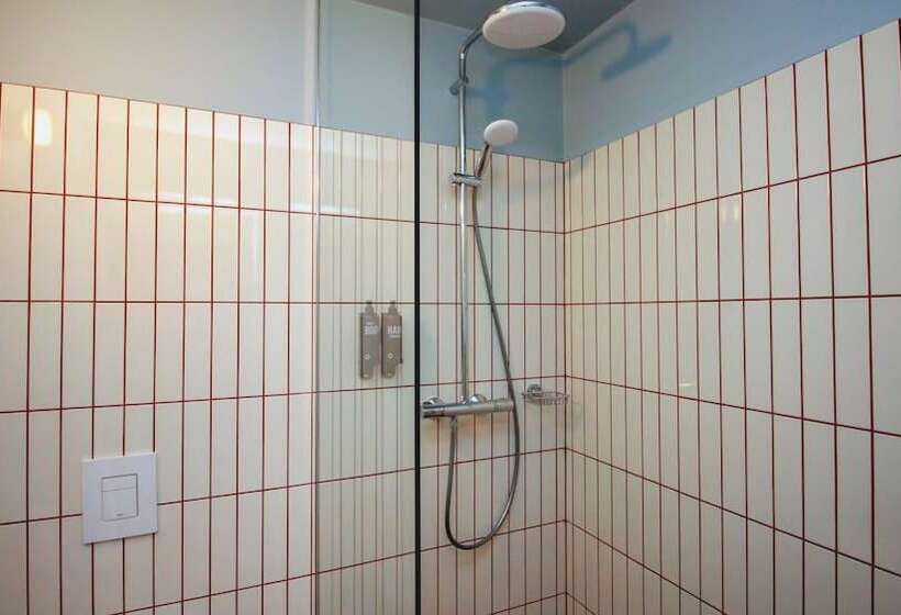 اتاق استاندارد, Grandi By Center Hotels