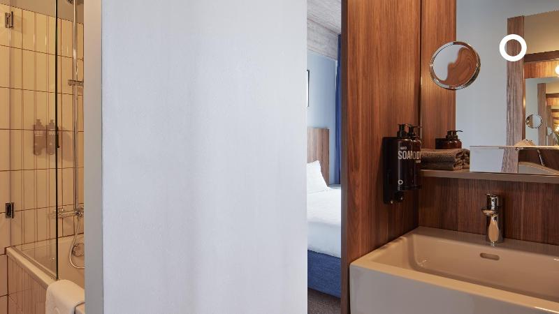 سوییت جونیور, Grandi By Center Hotels
