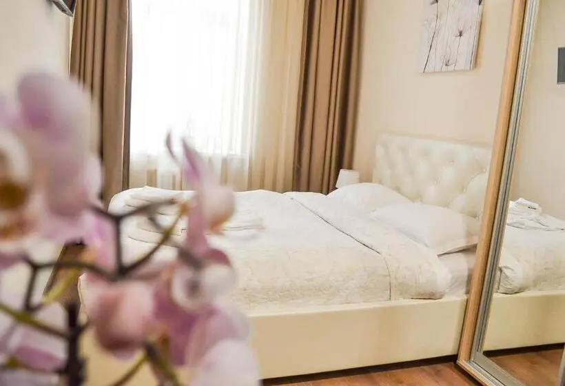 Standard room with outdoor bath, Centrroomkiev