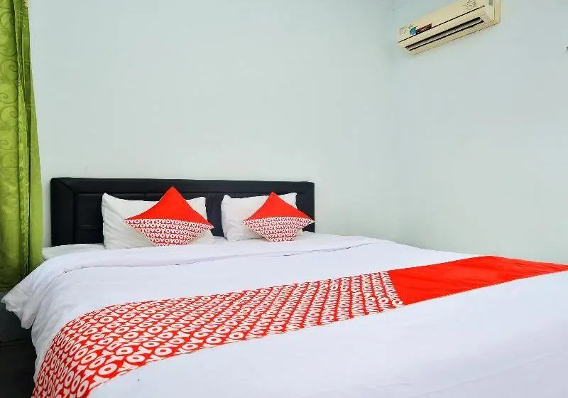 Camera Deluxe, Oyo 2588 Pondok Romeo