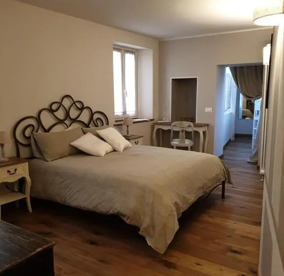 اتاق لوکس, 1848 Chef's Rooms