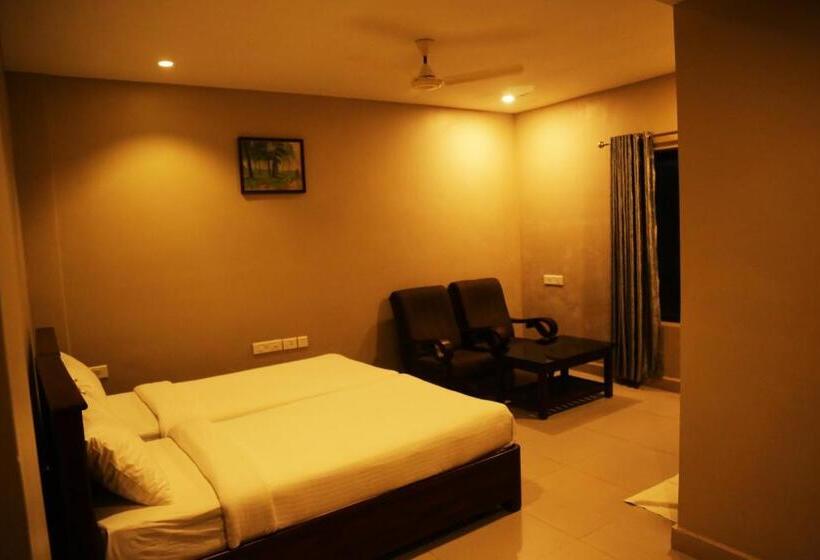 חדר משפחתי דלוקס, Ceecee Grand Resort