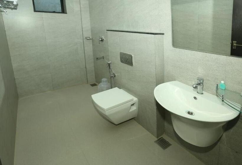 חדר דלוקס, Ceecee Grand Resort