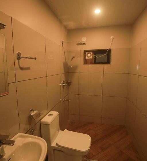 סוויטת ג'וניור, Ceecee Grand Resort