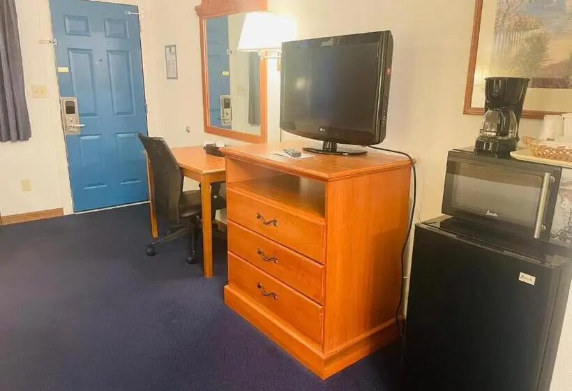 キングサイズベッドのスタンダードルーム, America S Best Value Inn Sandpoint