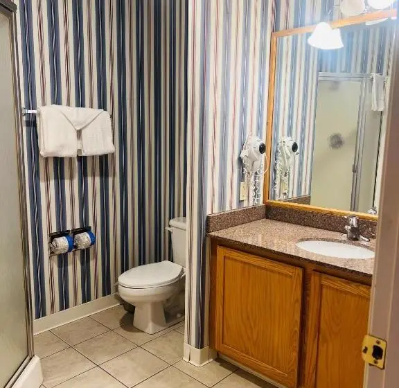 ジュニアスイート, America S Best Value Inn Sandpoint