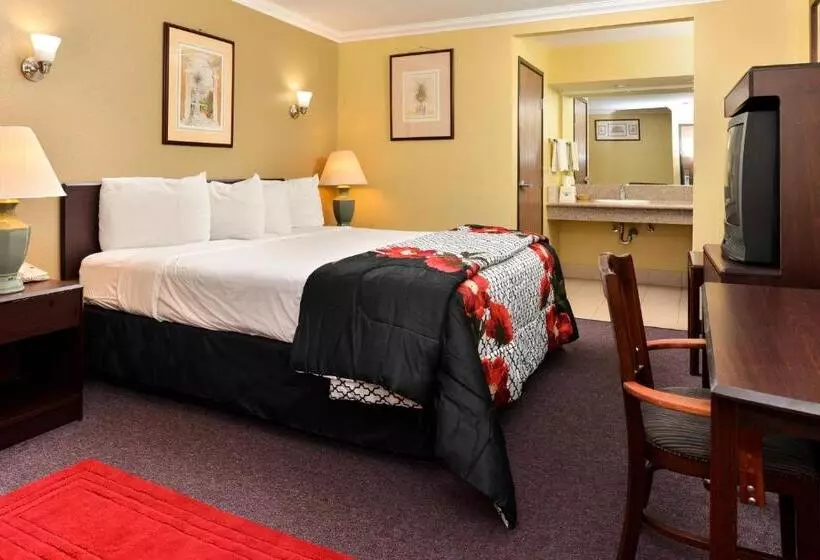 キングサイズベッドのスタンダードルーム, Americas Best Value Inn Pasadena