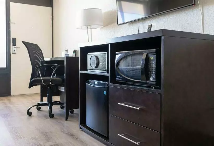 اتاق استاندارد با تخت بزرگ, Monreale Express International Drive Orlando