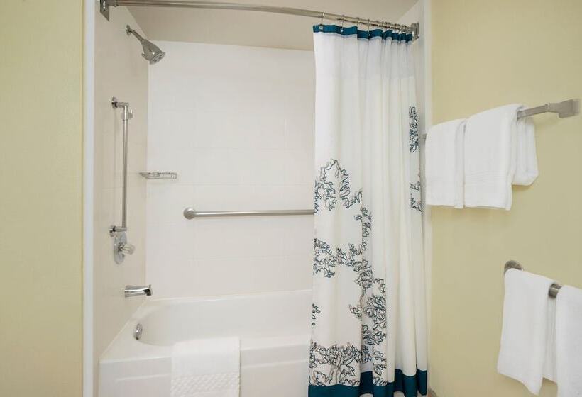 침실 2개 스위트, Residence Inn Bakersfield