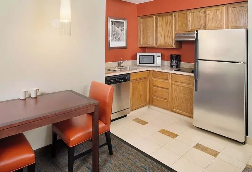 سوئیت برای معلولان, Residence Inn Chicago O'hare