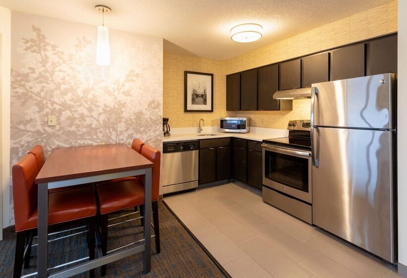 جناح, Residence Inn Minneapolis St. Paul/roseville