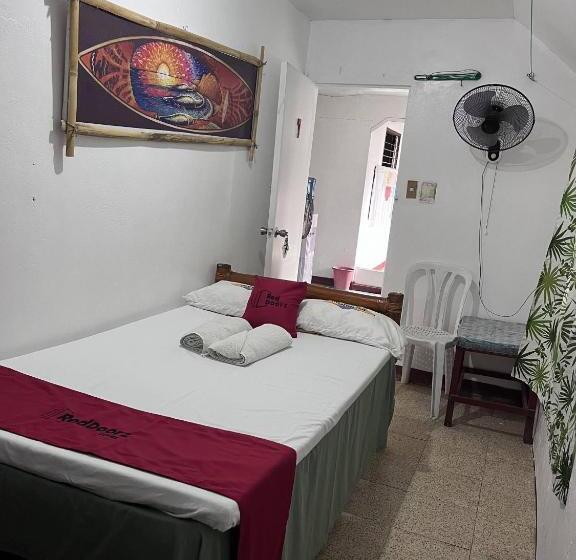 اتاق پرمیوم, Monaliza Surf Resort La Union