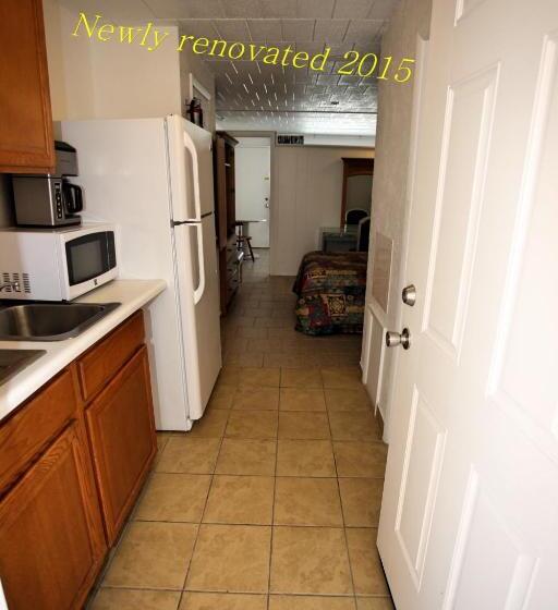 스탠다드 룸 더블 침대 2개, El Ray Motel