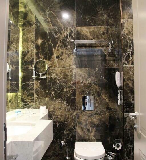 اتاق استاندارد با تخت بزرگ, Blue Mudanya