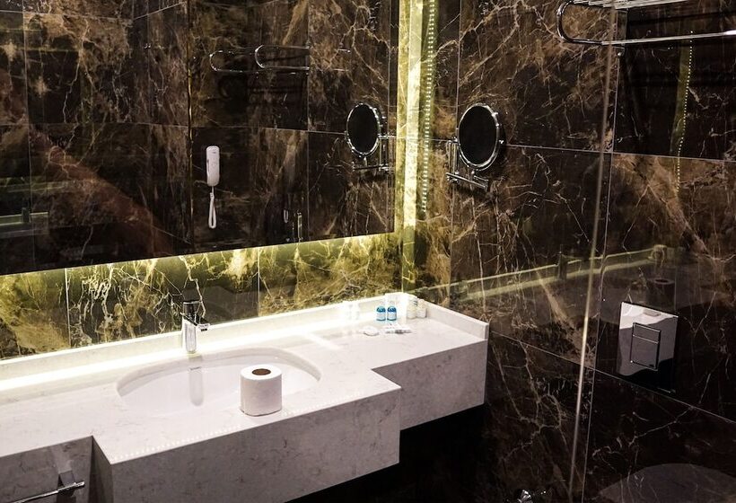 اتاق لوکس با چشمانداز دریا, Blue Mudanya