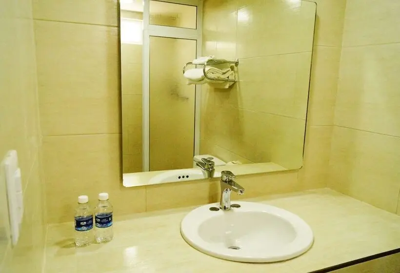 ジュニアスイート, Royal Madero Inn